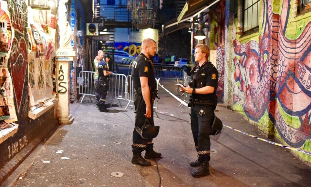 image: Blå-siktet erkjenner å ha forårsaket grov kroppsskade, men nekter for å ha skutt for å drepe